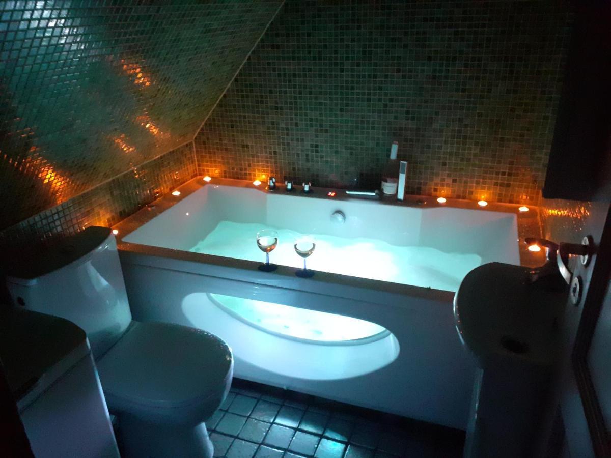 Tempel Apartement ปาร์นู ภายนอก รูปภาพ