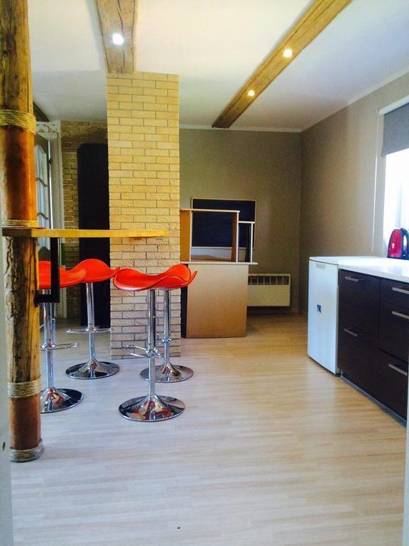 Tempel Apartement ปาร์นู ภายนอก รูปภาพ